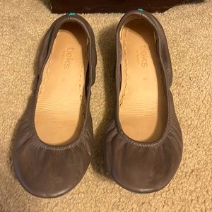 Chocolate Brown Leather Tieks